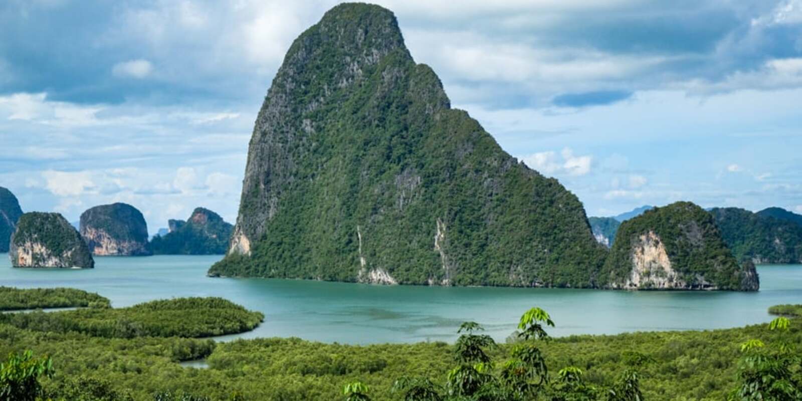 Samet Nangshe Viewpoint: Thailand’s Most Beautiful Sunrise Spot