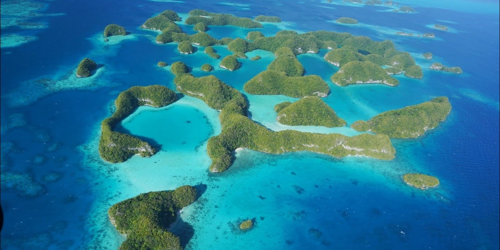 Palau Scenic Flight: A Stunning Aerial Tour Over the Rock Islands