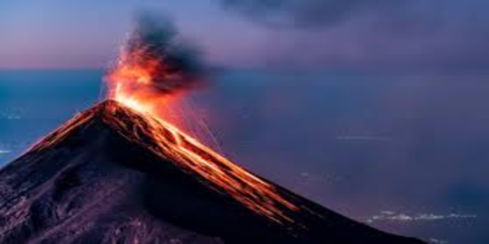 Acatenango Volcano Hike: Experience Volcán de Fuego’s Epic Eruptions in Guatemala