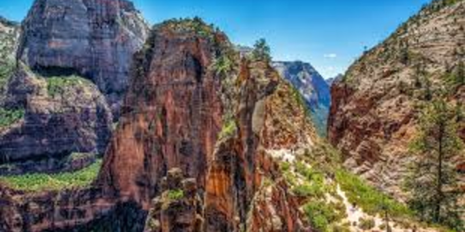 How to Hike Angels Landing: Trail Guide, Permits & Safety Tips