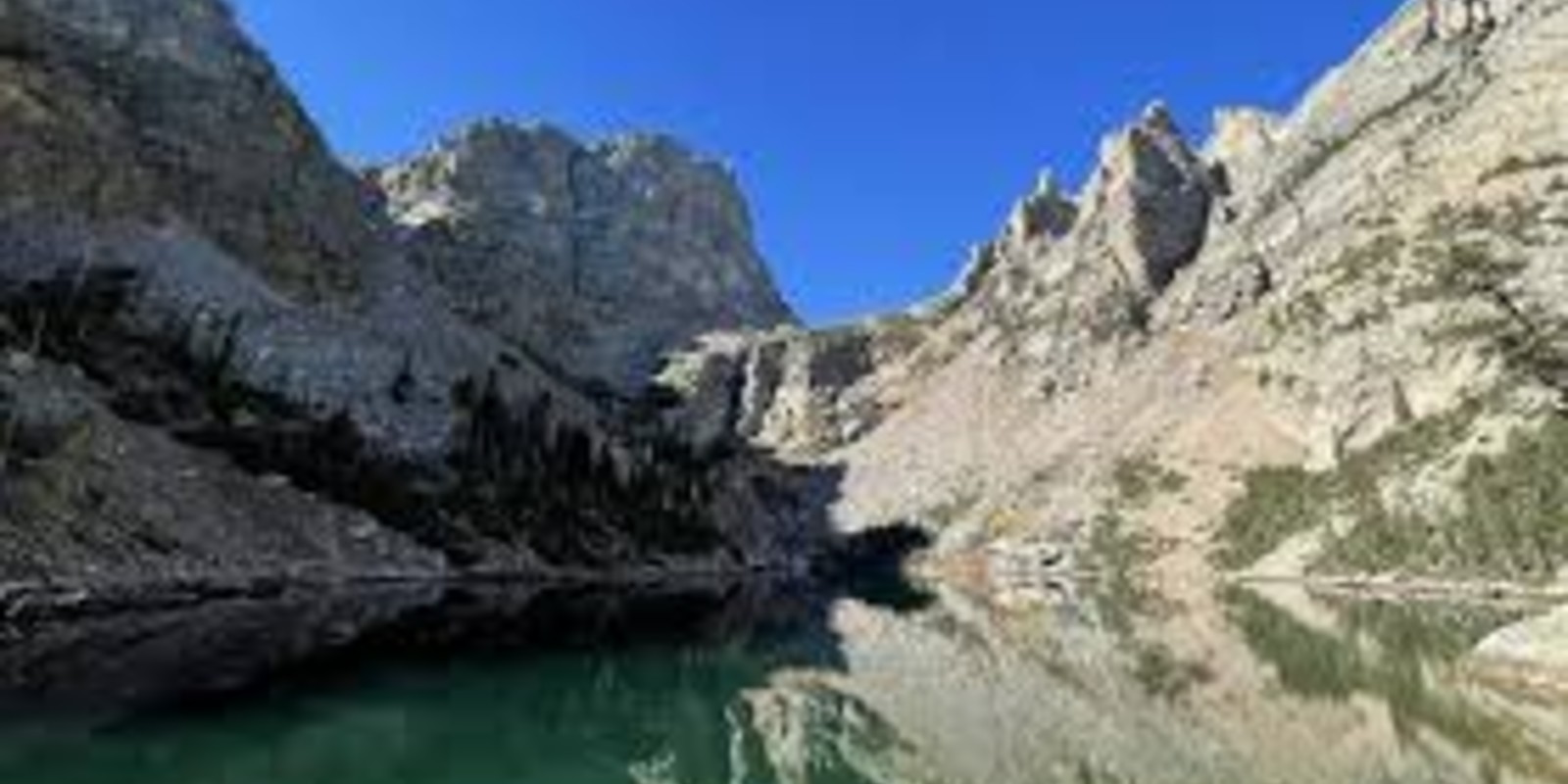 Emerald Lake Trail Colorado: Hiking Guide & Tips