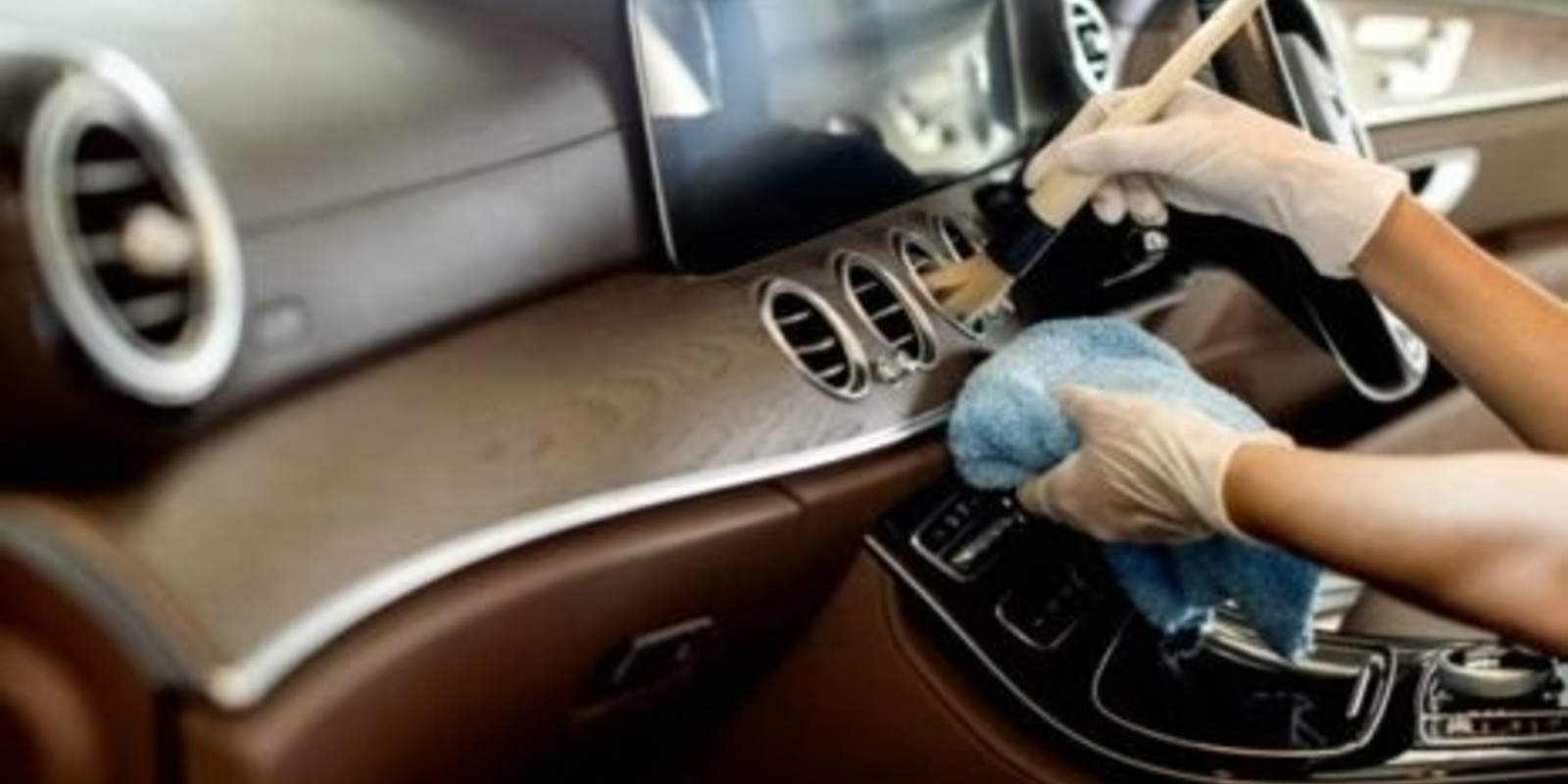 UAE Car Wash Rules in Abu Dhabi: 5 Laws to Avoid Heavy Fines