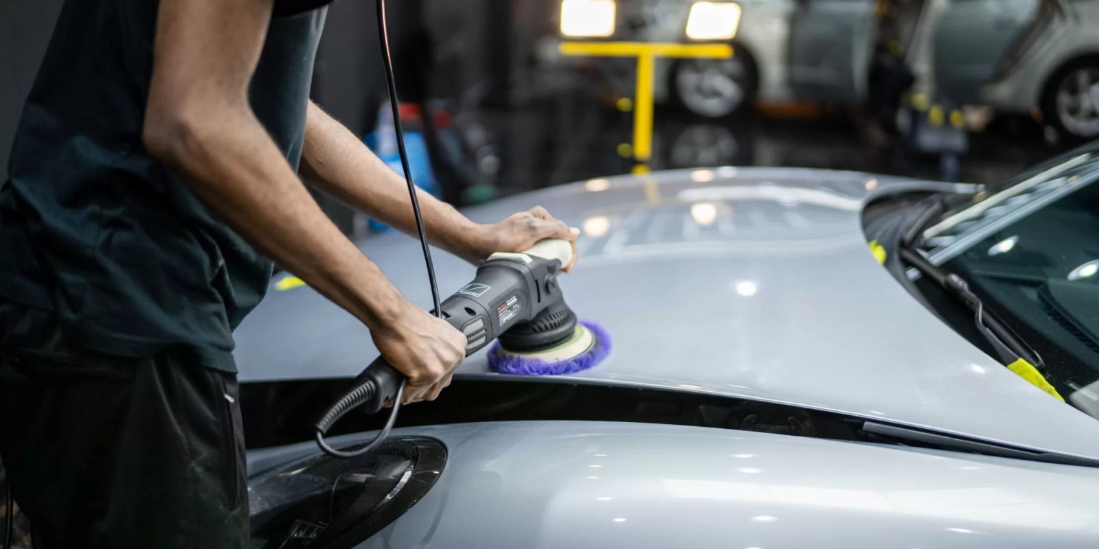 6 Reasons to Choose a Convenient At-Home Car Wash in Abu Dhabi