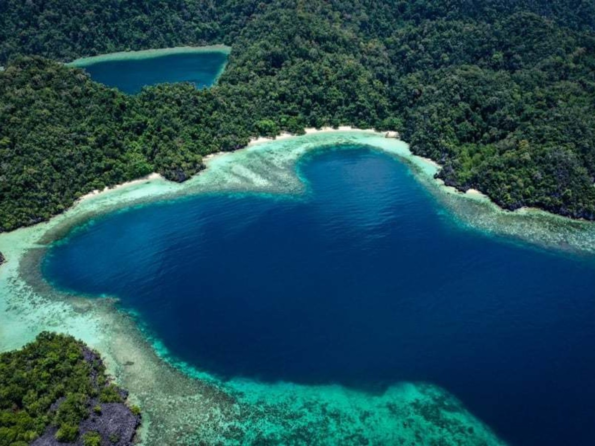 Labengki Island Guide: Sulawesi’s Hidden Beach-Hut Paradise