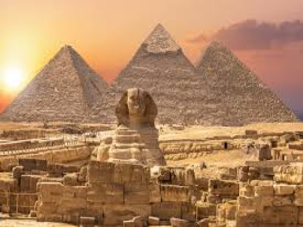 How to Visit the Pyramids of Giza & Sphinx: Easy Cairo Guide