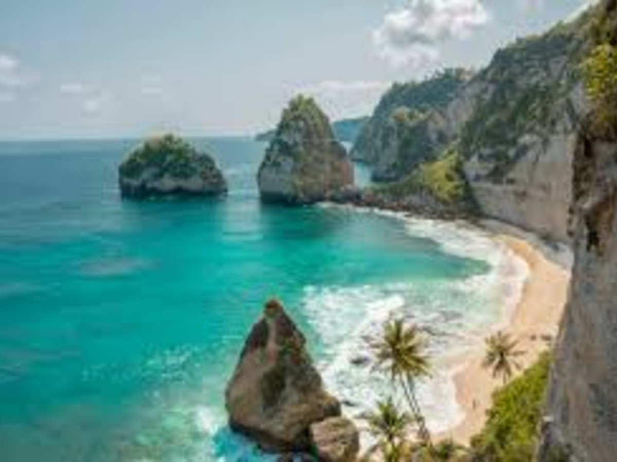 26 Best Beaches In Bali: White Sand, Black Sand & Hidden Gems