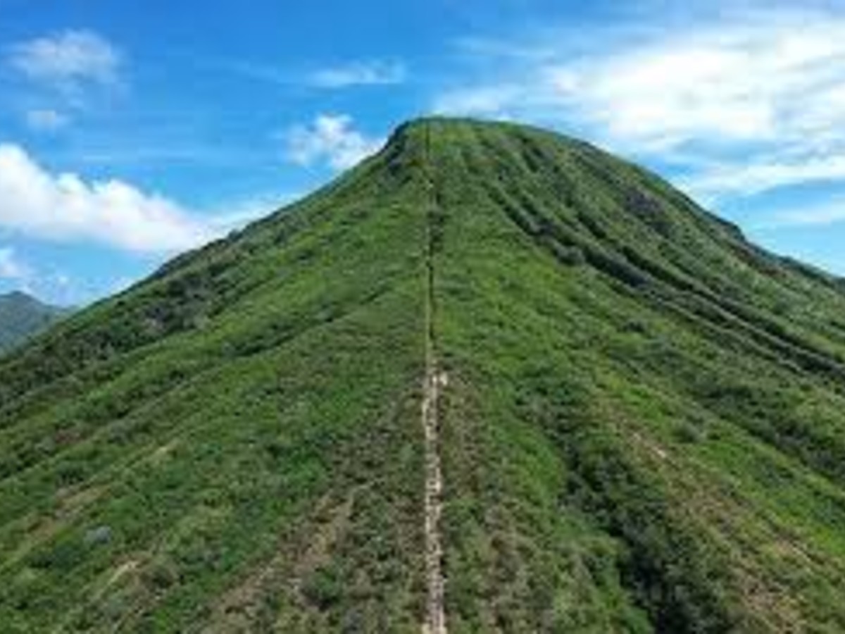 Koko Head Hike: The Stairs Of Doom In Oahu Hawaii