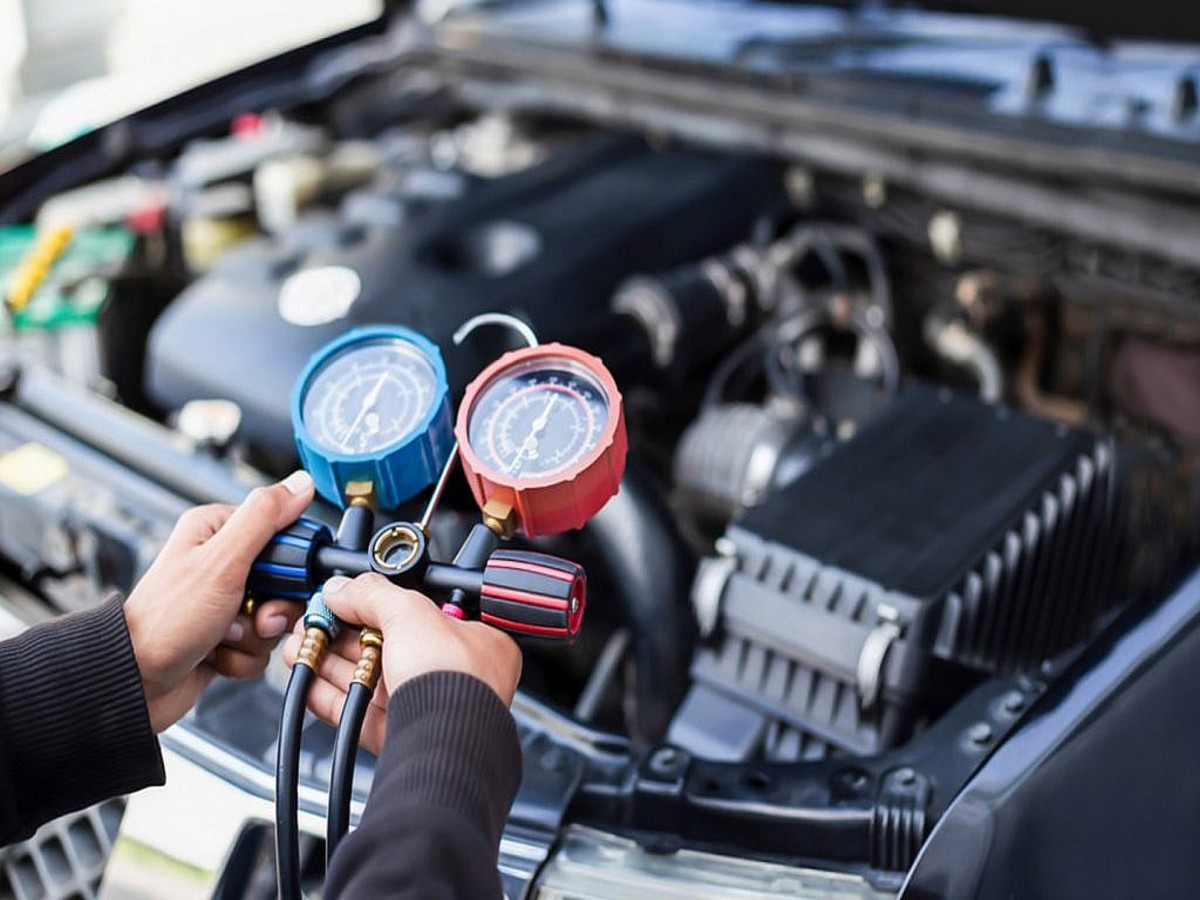 Car Service Guide for Harsh Weather in Dubai