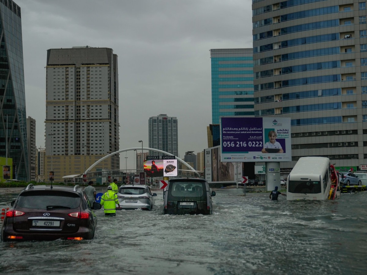 What to Do When Your Car Gets Stuck in Floodwater in Dubai