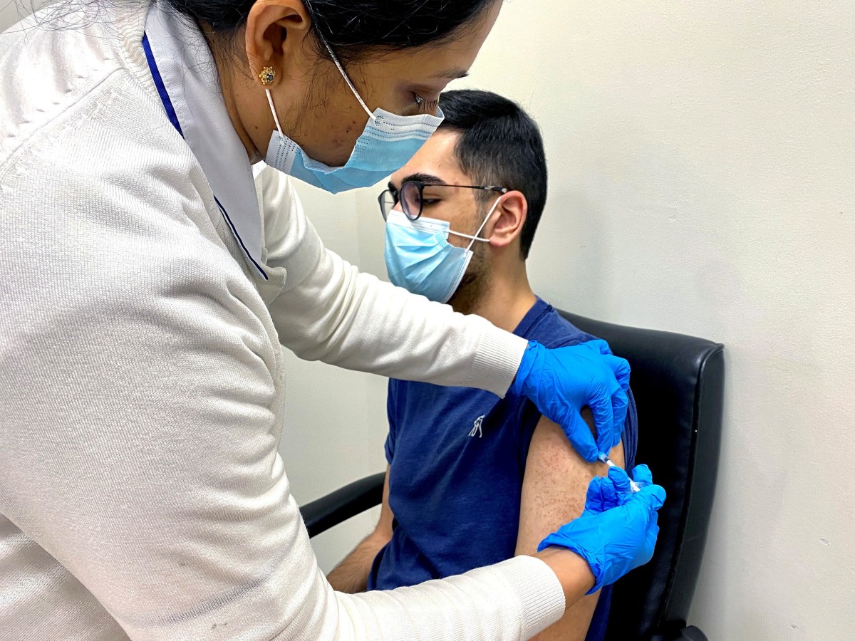 Where to Get the COVID-19 Vaccine in Dubai: A Simple Guide for Residents